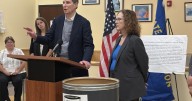 Oregon Democratic leaders decry SNAP benefit cuts