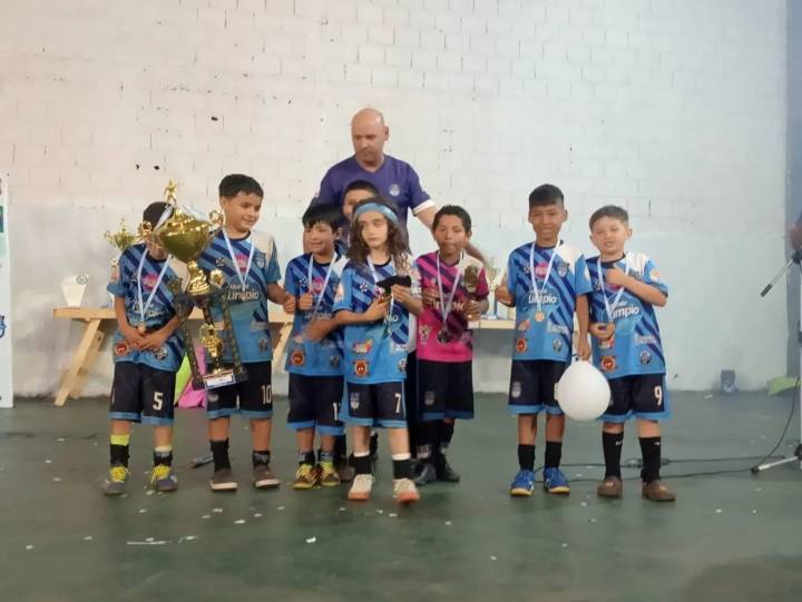 Culminó el torneo infanto juvenil de futsal en Puerto Libertad