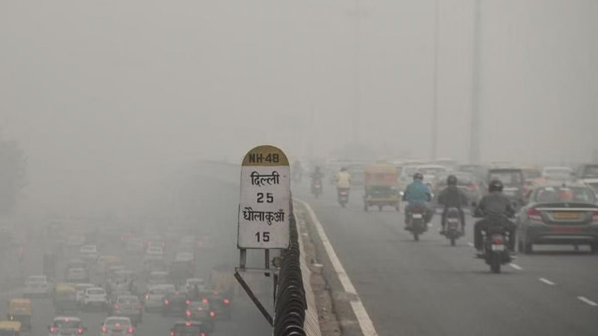 Delhi Enters 'Red Zone' As Pollution Levels Cross 400 Mark, AQI 'Severe'