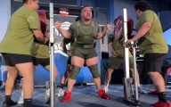 Ashton Rouska (U105KG) Crushes a 381-kg (840-lb) Raw Squat Unofficial IPF World Record at 2025 SBD Austin – Fitness Volt