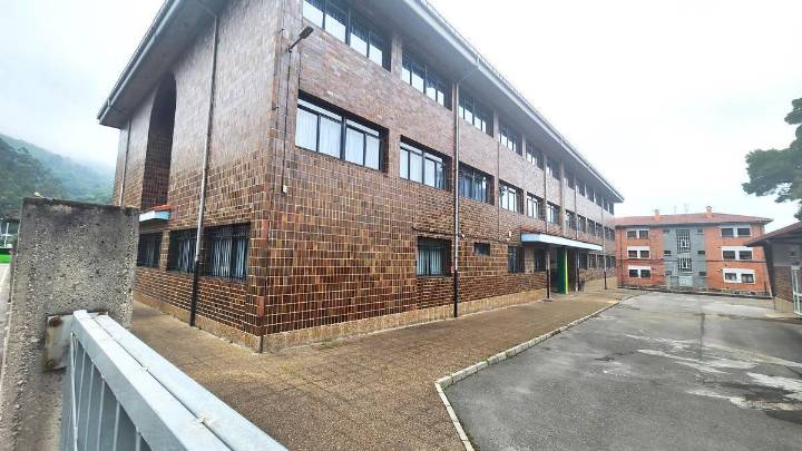 Las nuevas escuelinas de Mieres no pasan el examen: las causas del retraso en la apertura de las (muy demandadas) instalaciones