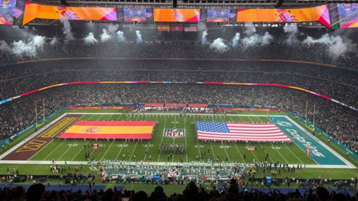Miami Dolphins ganó el primer partido de la NFL fuera de Estados Unidos con el estadio Bernabéu lleno de estrellas