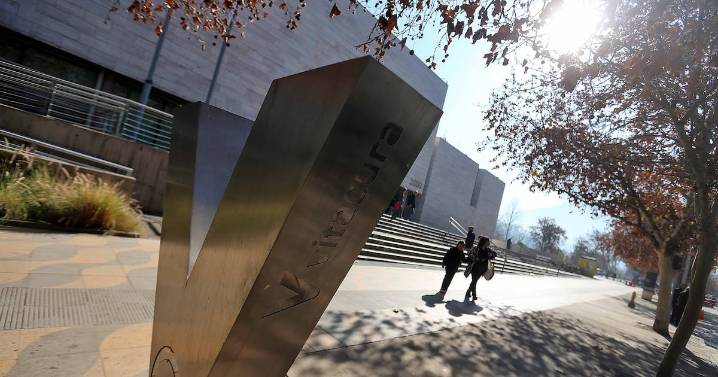 “Intervención ideologizada de género”: la tensa votación en el concejo de Vitacura por Oficina Local de Niñez