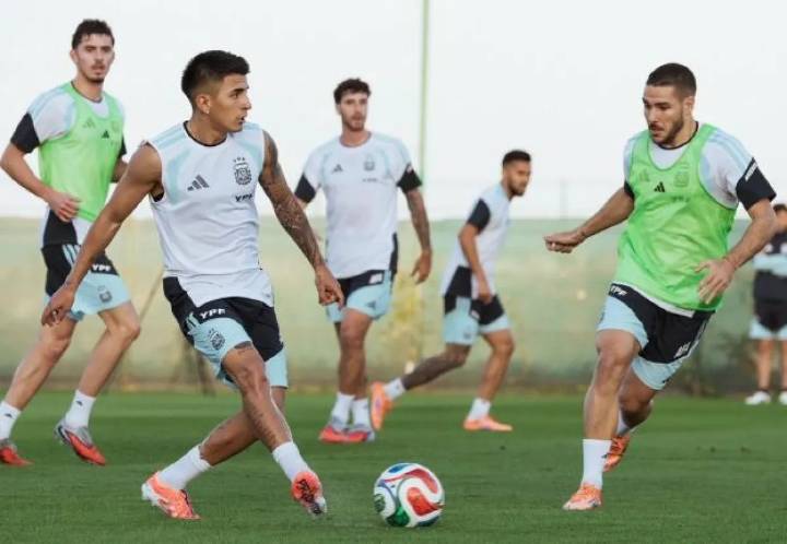 Furor por la Selección argentina en España: más de 20.000 personas asistieron al entrenamiento