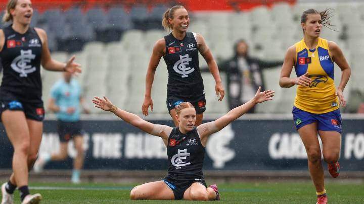 AFLW finals: West Coast Eagles pounded by Carlton in club’s first