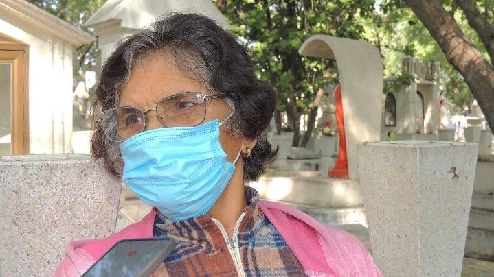 Un amor que trasciende: Natalia vuelve al panteón para honrar a su esposo