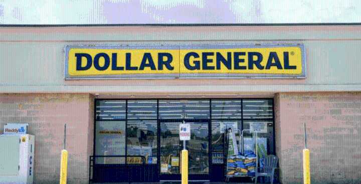 Jones County mother-daughter duo accused of robbing Dollar General, attacking clerk with bear spray