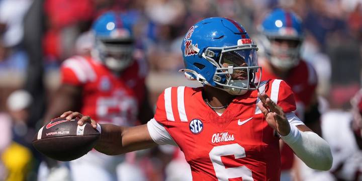 Ole Miss rises in AP rankings