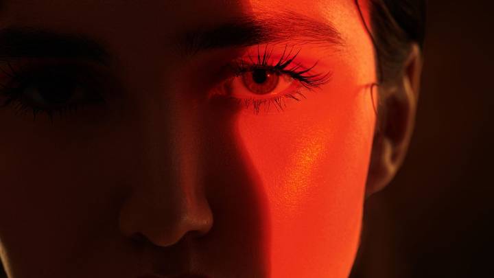 Red Light Therapy at a Steal? Omnilux’s Black Friday Sale Is For You