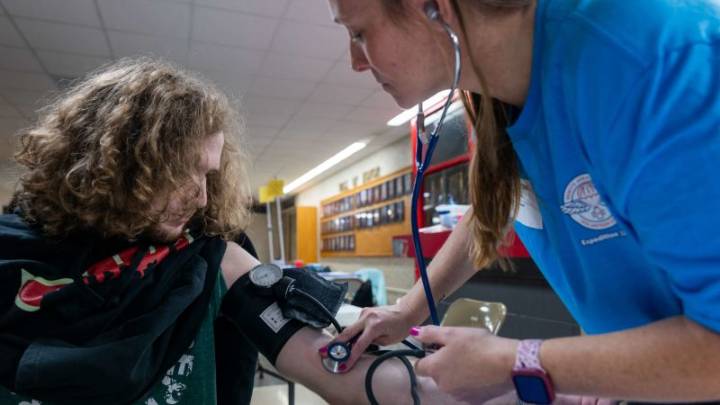Se mantiene la incertidumbre ante los costos de la atención médica en EE.UU.