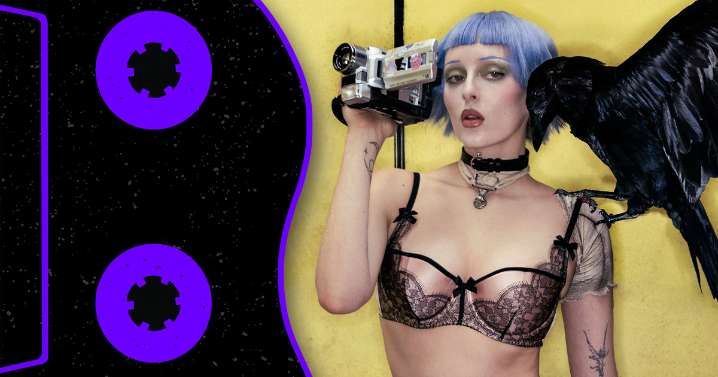 Ashnikko's Playlist for Smoochies, "U Up?" Texts, Doja Cat: Mixtapes