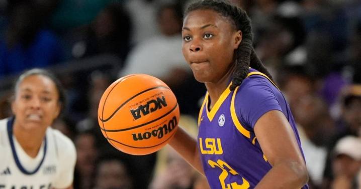 The LSU women are off to a particularly strong offensive start. Check out the numbers.