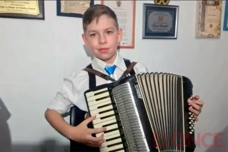 El Instituto Raúl Varelli celebrará el Día del Acordeón: “Me estoy preparando con quinta a fondo”, dijo un pequeño acordeonista