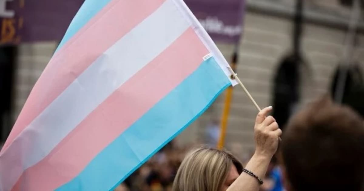 Trans y no binario obtienen reconocimiento legal en documentos oficiales: Colombia aprueba un cambio sin precedentes para incluir nuevas categorías en el campo sexo de cédulas y registros, impulsando 