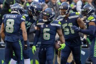 Quandre Diggs returns to Seahawks amid flurry of moves