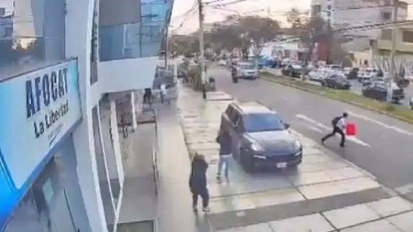 Influencer ‘Tío Winner’ fue atacado a balazos en Trujillo: uno de sus acompañantes murió