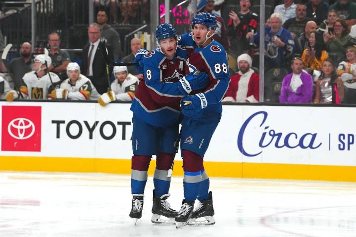 Deadspin | NHL roundup: Martin Necas, Avalanche double up Knights