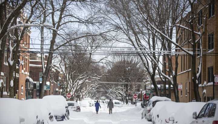 Winter storm warning issued Saturday in Chicago; 6