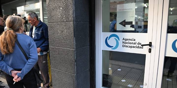 El primer detenido del caso ANDIS se encuentra bajo arresto domiciliario y busca quedar libre