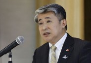 Chinese Diplomat Threatens To Cut Off Japan’s Leader Head