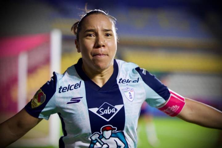 Jugadora mexiquense Charlyn Corral es pentacampeona de goleo