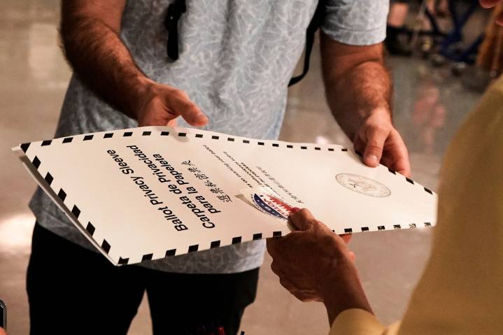 Latinos fueron clave en la histórica movilización electoral de Nueva York