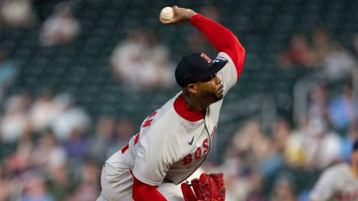 Red Sox Closer Wins Second AL Reliever Of The Year Award