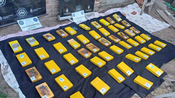 Más de 50 kilos de cocaína secuestrados y 13 detenidos vinculados al tráfico desde Bolivia