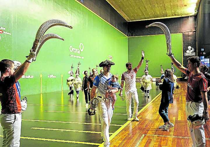 La marcha de José Mari Barrenetxea deja en el aire el futuro del remonte en Galarreta