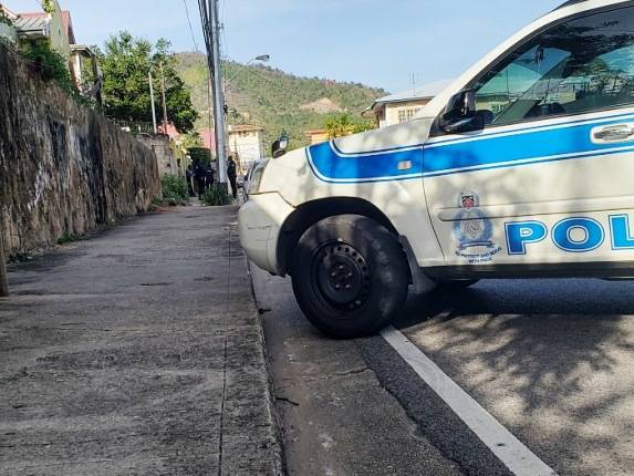 Cayeron 14 venezolanos en redada policial en Trinidad