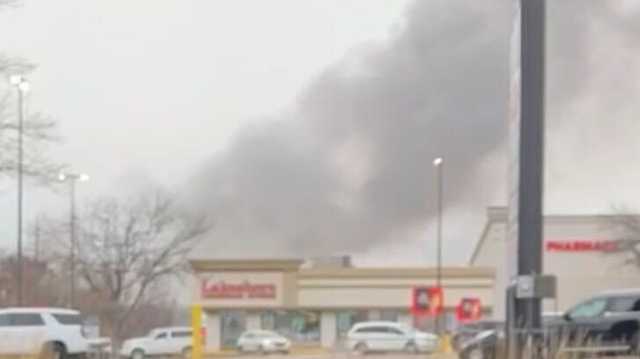 Crews responding to fire in west Omaha