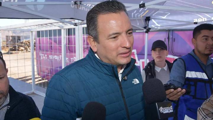 “Un acto de buena voluntad en un muy mal lugar”: Alcalde por manta en desfile del 20 de noviembre