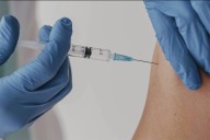 Farmacéuticas defienden el uso de vacunas: "Los discursos en contra ponen en riesgo la salud pública"