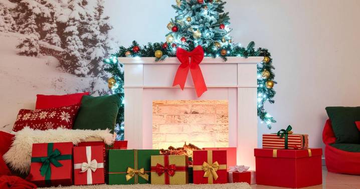 Santa Claus coming to seven local Food City locations