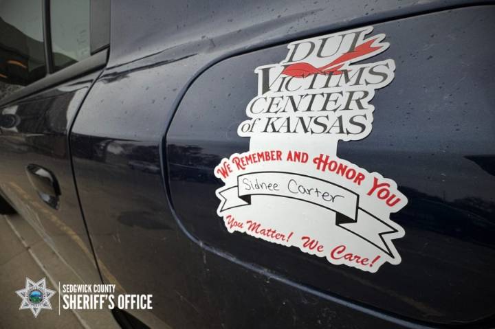 Kansas law enforcement honors DUI victims with red ribbons