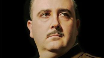 Carlos Areces o cómo ser Franco cinco veces: "Para interpretarlo no puedes imitarlo porque parece una caricatura"