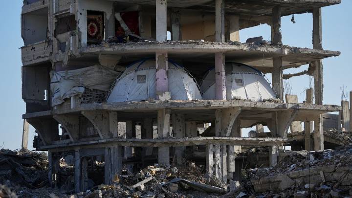 First strong winter rains soak Gaza's makeshift shelters