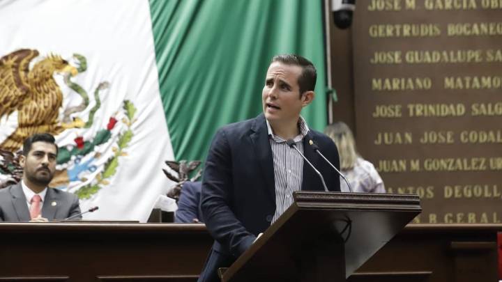 Diputado del Sombrero ofrece recompensa a quienes denuncien a familiares que comentan delitos