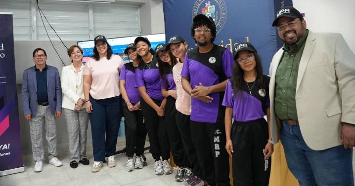 Departamento de Educación y la UPR orientan a jóvenes admitidos automáticamente