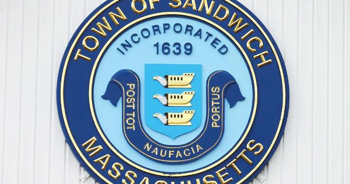 Sandwich Visitor Services Board Approves Funding For Holiday Events, Community Boards