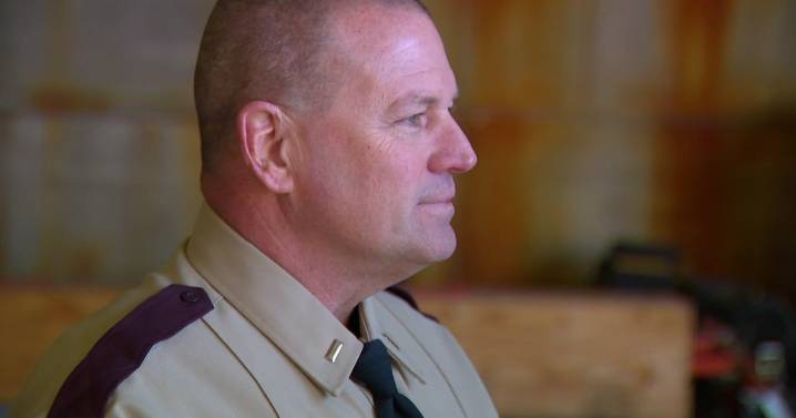Minnesota trooper of 30 years set to retire, leaving behind a family legacy at the state patrol
