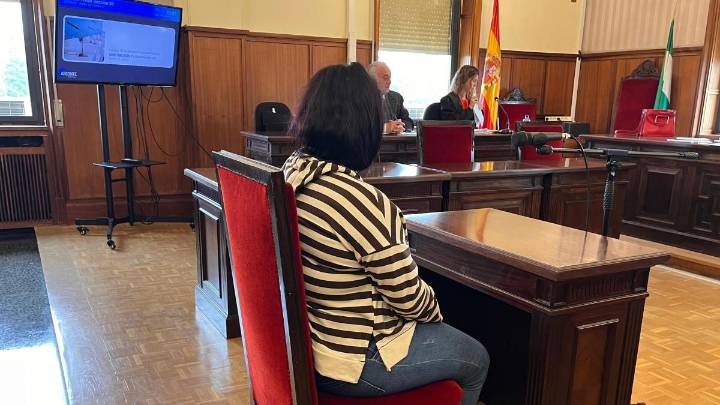 20 años de cárcel para la mujer que abandonó a su bebé en un contenedor de basura en Los Palacios