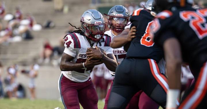 The Destrehan-Hahnville winner saw their running back score 7 touchdowns in rivalry game