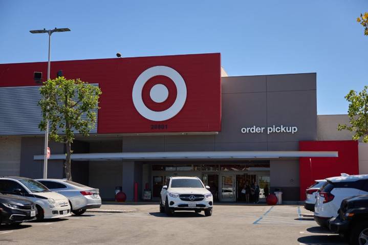 El ‘Black Friday’ no evitará una caída de hasta el 9 % de las ventas de autos en EE.UU.