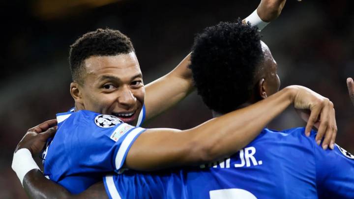 El enganchón de Kylian Mbappé con un periodista tras brillar en Atenas: "Es una falta de respeto"