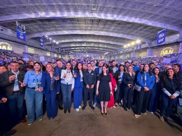 Acude Maru Campos a la XXVI Asamblea Nacional del PAN