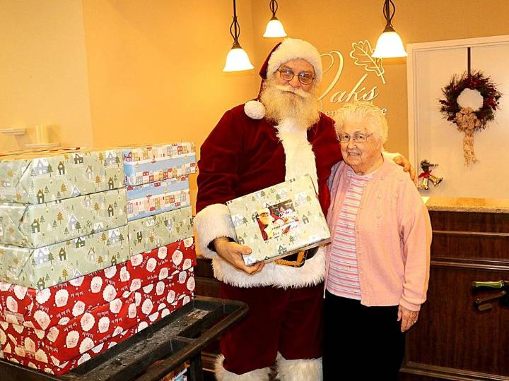 Santa for Seniors set to bring holiday cheer | The Stratford Beacon Herald