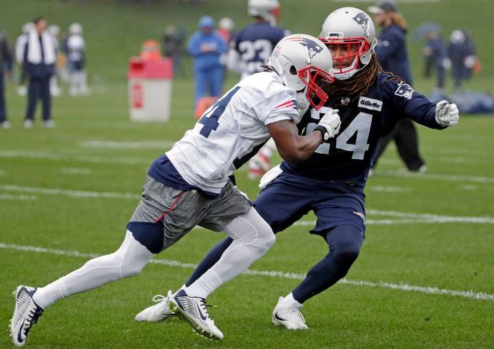 Former Patriots 1,000-yard wide receiver signs with Buffalo Bills