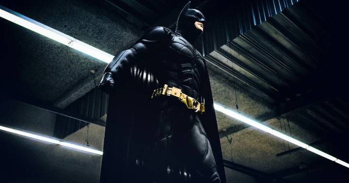 ¿Somos más caballeros de la noche? La presencia de Batman puede hacernos más amables, señala estudio