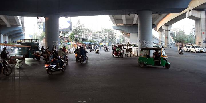 Bhopal News: Focus On Improving 36 City Squares For Smooth Traffic; PWD Gears Up To Streamline Traffic